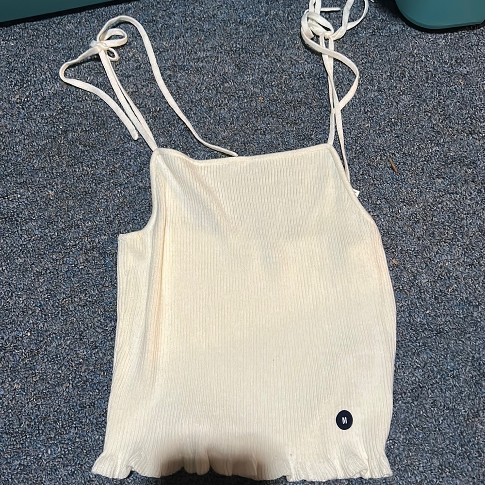 High neck tank